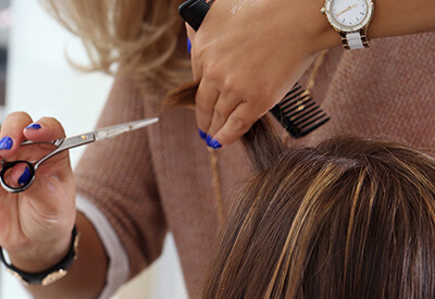 Promotion du temps des fêtes : mise en plis gratuite !